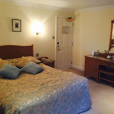 Millhouse Hotel And Riverside Restaurant Sharnbrook Esterno foto